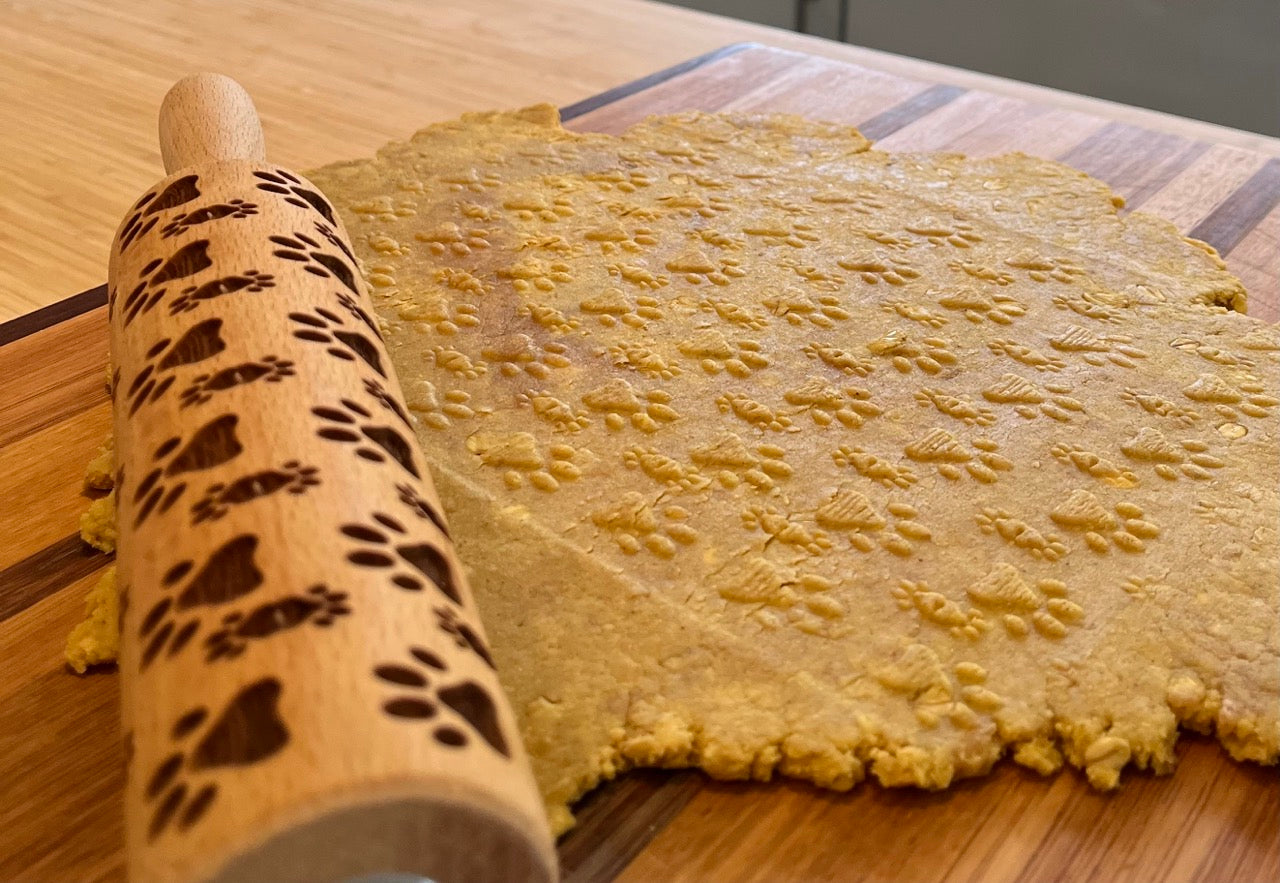 Rolling Pin + Cookie Cutter - Paw Prints🐾